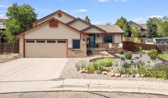 5650 WHITE Blf, Cheyenne, WY 82009