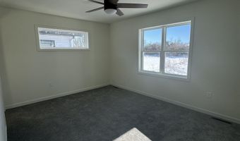984 Bell Cir, Arlington, WI 53911