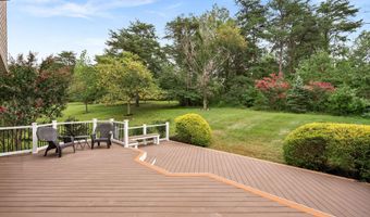 42645 COCHRANS LOCK Dr, Ashburn, VA 20148