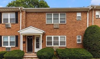 7 King James Ln, Atlantic Highlands, NJ 07716
