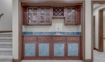 20 Forrests Edge Ct, Indianapolis, IN 46227