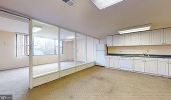 4600 DUKE St 328, Alexandria, VA 22304