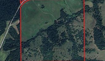 576 Th Ave, Albia, IA 52531