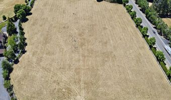 13424 EHLEN Rd, Aurora, OR 97002