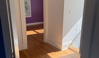 51 Reed St, Agawam, MA 01001