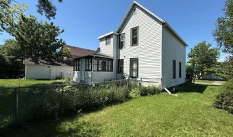 926 6th Ave, Brookings, SD 57006
