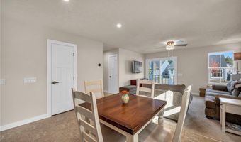 172 Eagle Cir, Amherst, OH 44001