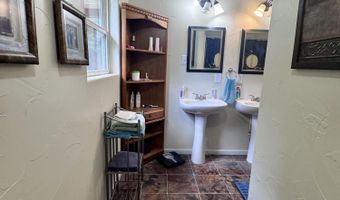 951 E County Road 206, Alton, MO 65606