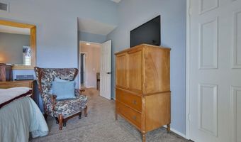 6854 Maple Leaf Dr, Carlsbad, CA 92011