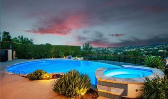 17068 Countess Pl, Encino, CA 91436