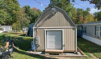 22 Woodlawn Dr, Allenstown, NH 03275