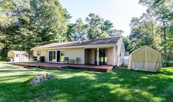 686 Gardner Rd, Exeter, RI 02822
