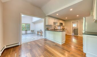 287 S Bear Hill Rd, Chaplin, CT 06235