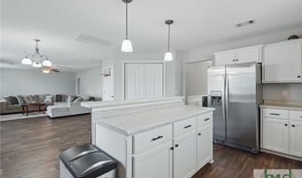 309 Nashview Trl, Allenhurst, GA 31301