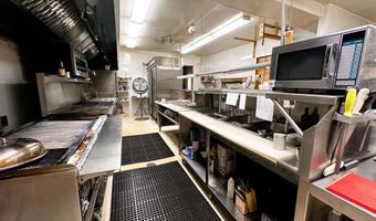 807 Susie Ave, Diamondville, WY 83116