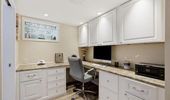 6329 Darlow Dr, Affton, MO 63123