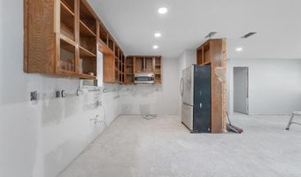2487 S FM 17, Alba, TX 75410