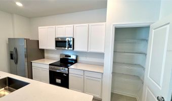 2404 RIDER RAIN Ln, Apopka, FL 32703