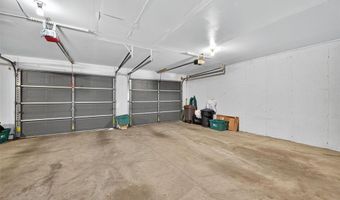 1315 Holgate Dr B, Ballwin, MO 63021