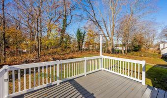 173 Anton Dr, Bridgeport, CT 06606