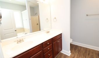 5013 Sunny Creek Ln, Apex, NC 27502