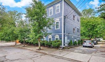 31 Commercial St B, Cranston, RI 02905