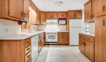 495 Middle Rd, Brentwood, NH 03833