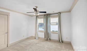 2530 Bay St, Charlotte, NC 28205