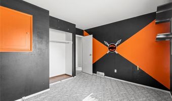 1055 Thomas Dr, Ashland, OH 44805