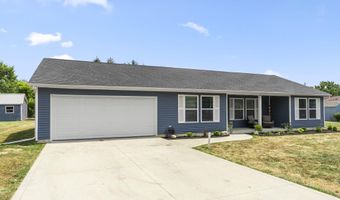 1704 Dallas St, Auburn, IN 46706