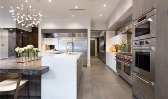 21 Drifting Shadow Way, Las Vegas, NV 89135