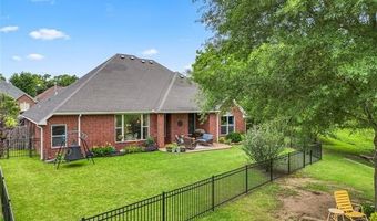 828 Sunset Ct, Ardmore, OK 73401