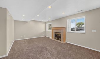 178 Country Springs Dr, Bountiful, UT 84010