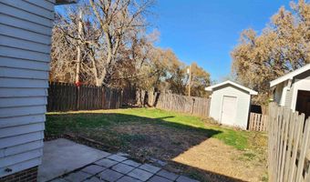 908 E 9th St, Atlantic, IA 50022