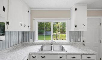 208 County Road 44, Athens, TN 37303