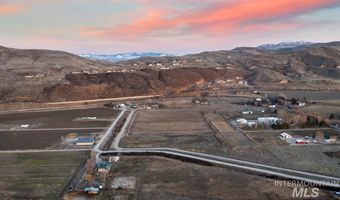 3700 Lexington Ln, Emmett, ID 83617