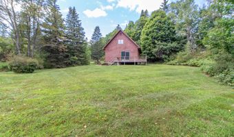 29 Roundy Brook Rd, Burke, VT 05871
