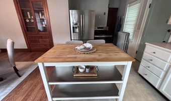 47 Field Ave, Auburn, ME 04210