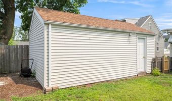 30 Stanley St, Pawtucket, RI 02861
