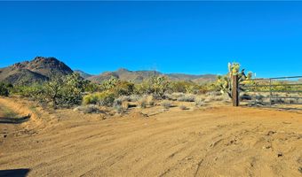 2 B S Cattle Crossing Rd, Yucca, AZ 86438