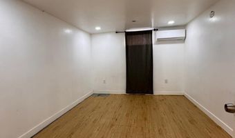 384 Wells St, Bridgeport, CT 06606