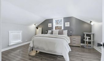 343 W 11th St, Auburn, IN 46706