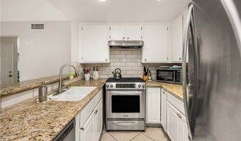 5573 E Vista Del Rio, Anaheim, CA 92807