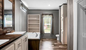 317 Pooshee Plantation Way, Bonneau, SC 29431