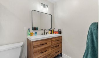 1750 27th St, Arcata, CA 95521
