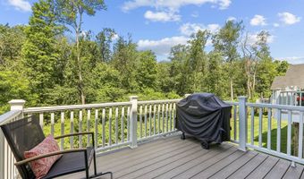 21 Brentwood Cir 21, Danbury, CT 06810