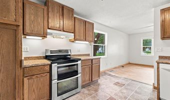 309 Colorado Cir, Ames, IA 50014