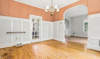 2140 WAYNE Ave, Abington, PA 19001