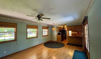 1005 3rd St, Britton, SD 57430