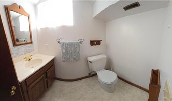 309 5th St SW, Austin, MN 55912